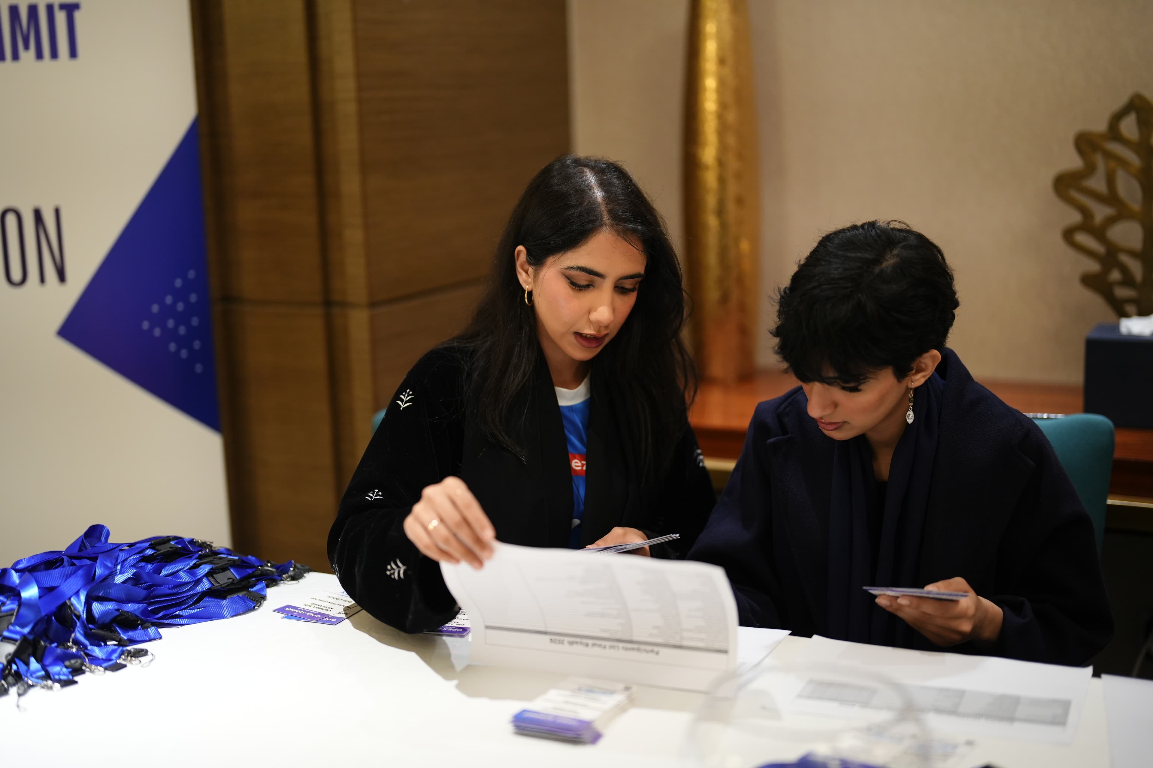 Delegates networking at OPEX Summit